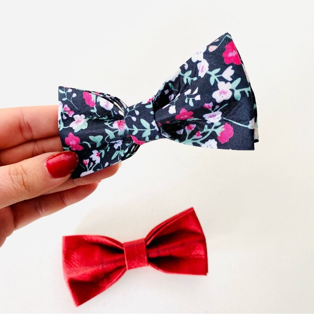 2 NEW HANDMADE Navy Blue Floral Red Plaid Dog Cat Pet Collar Elastic Bow Tie